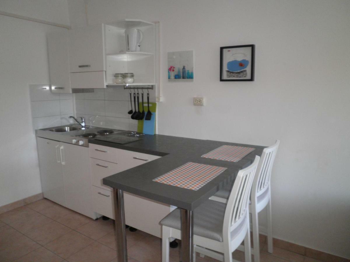ראב Apartment Zlata מראה חיצוני תמונה